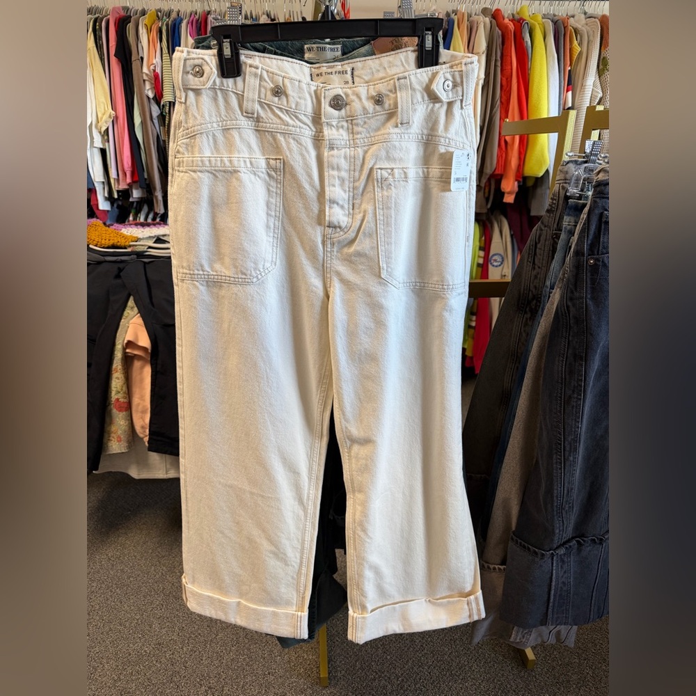 NWT FREE PEOPLE WE THE FREE PALMER CUFFED JEANS 🤍🤍 - Picture 6 of 6